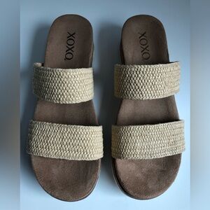 XOXO Delmar Women’s 8.5 M Double Band Flat Form Slip On Sandal Light Beige